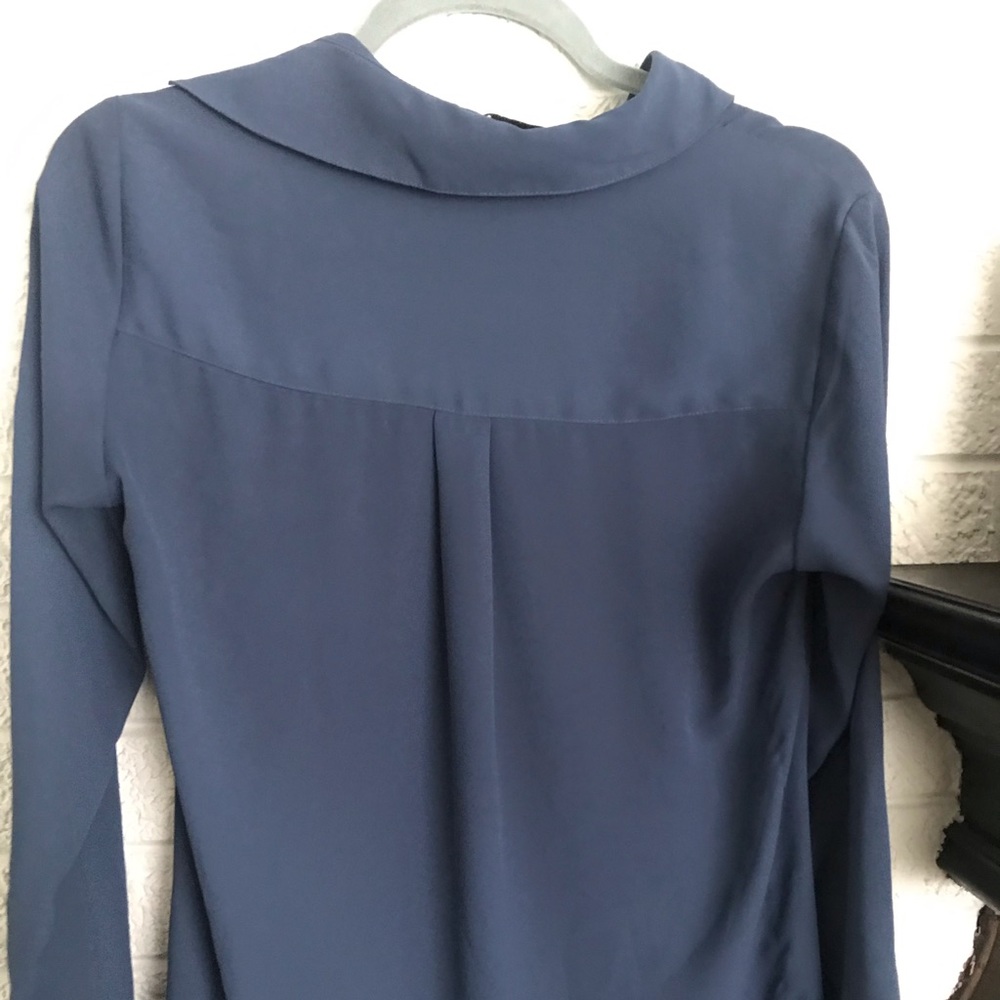 Long sleeve button down - Picture 2 of 2